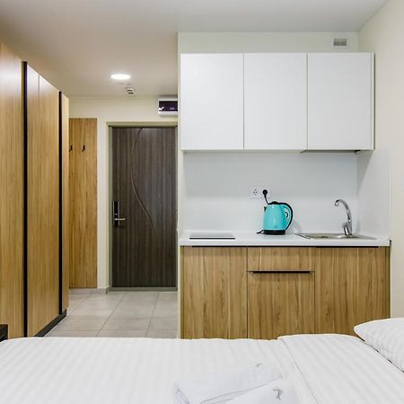 Gd Apartment Osokorky Kiev Exteriör bild
