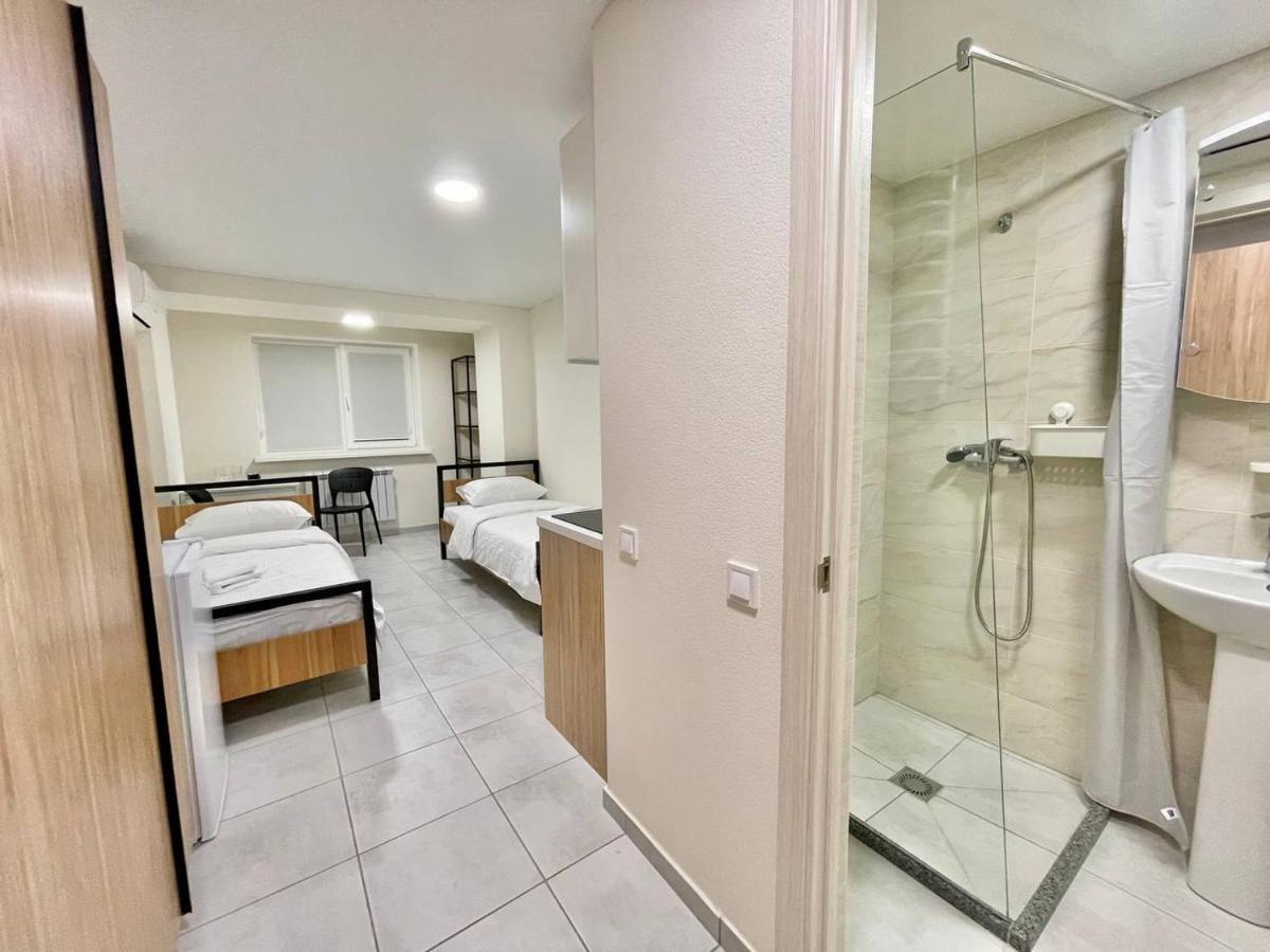 Gd Apartment Osokorky Kiev Exteriör bild
